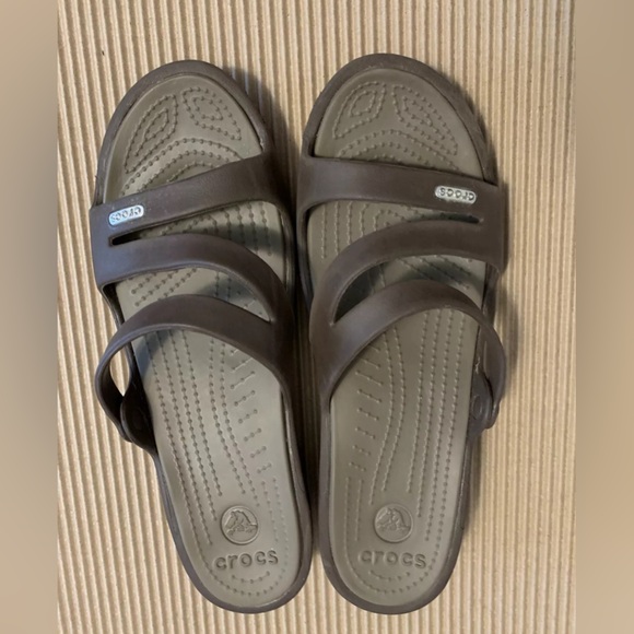 Crocs Women's Slip On Wedge Slides Sandals Brown Size 10. - Picture 2 of 8